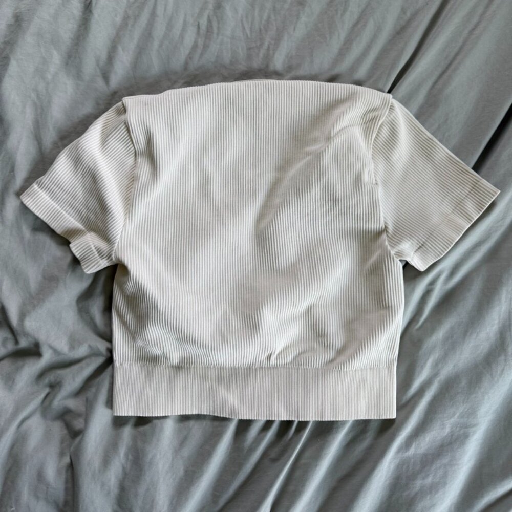Ribbed Crop Top - Picture 3 of 3